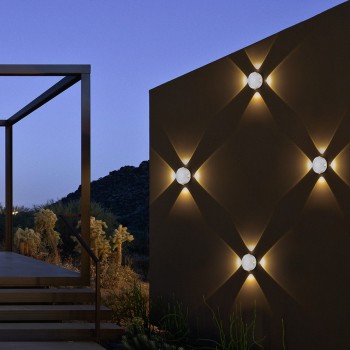 kelvo ARKOS KLV-101-0109 Μοντέρνο Φωτιστικό Τοίχου - Απλίκα LED 8W 840lm 15° AC 220-240V Αδιάβροχο IP65 Θερμό Λευκό 2700K - CREE SMD Chip & TÜV SÜD Driver - Λευκό Ματ - Μ13 x Π5.5 x Υ13cm - 5 Χρόνια Εγγύηση