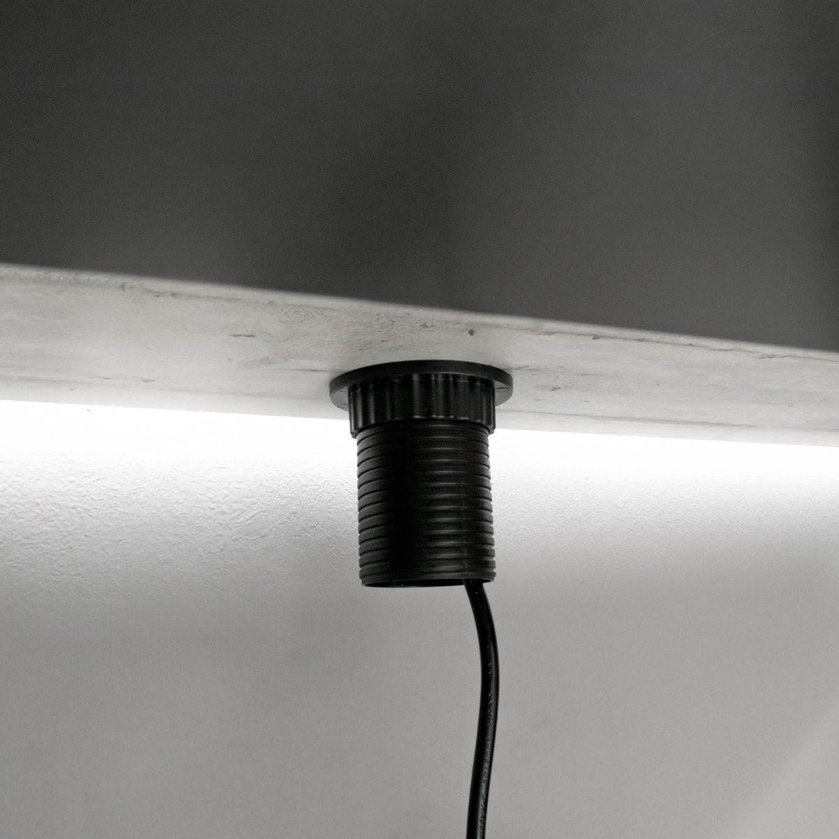 GloboStar® 79632 Χωνευτό Πτυσσόμενο Πολύμπριζο με 5 Πρίζες Ασφαλείας EU Σούκο AC 230V Max 5000W & 2 Εξόδους USB DC 5V Max 3A 18W & Ενσωματωμένο Διακόπτη Οn/Off GloboStar® 79632 Χωνευτό Πτυσσόμενο Πολύμπριζο με 5 Πρίζες Ασφαλείας EU Σούκο AC 230V Max 5000W & 2 Εξόδους USB DC 5V Max 3A 18W & Ενσωματωμένο Διακόπτη Οn/Off