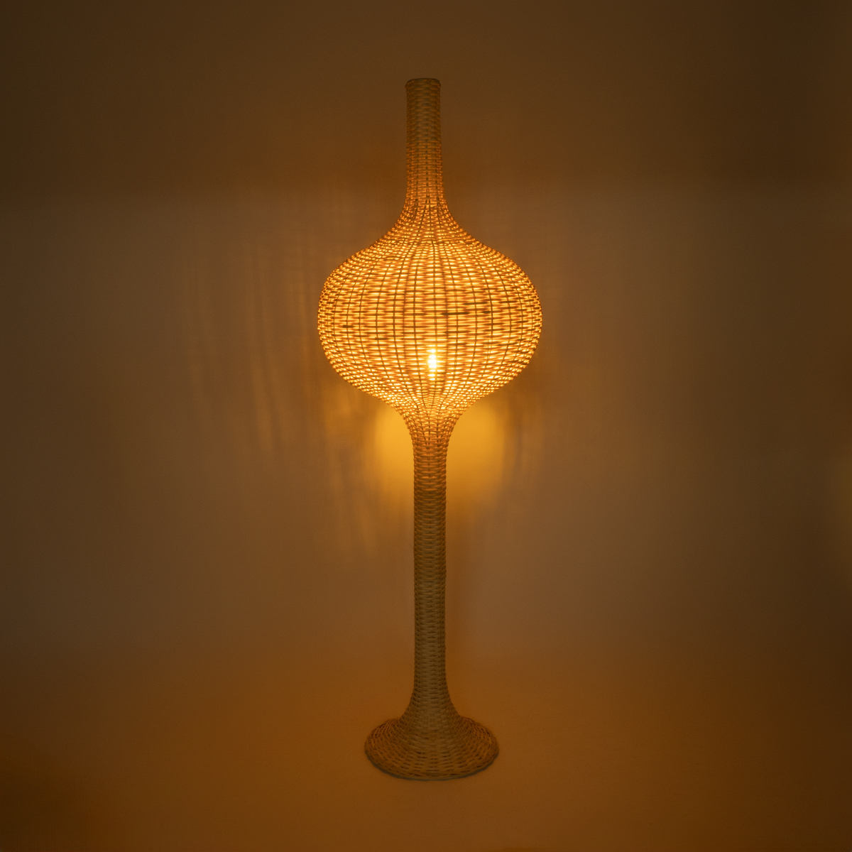 GloboStar® ALADDIN 02051 Boho Επιδαπέδιο Φωτιστικό Μονόφωτο 1 x E27 IP20 Μπεζ Ξύλο - Μ50 x Π50 x Υ150cm GloboStar® ALADDIN 02051 Boho Επιδαπέδιο Φωτιστικό Μονόφωτο 1 x E27 IP20 Μπεζ Ξύλο - Μ50 x Π50 x Υ150cm